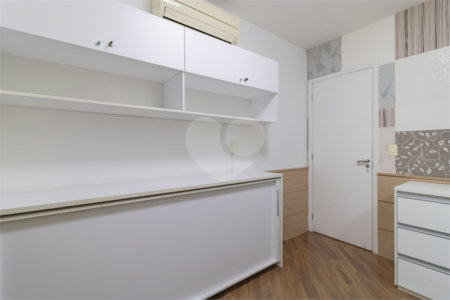 APARTAMENTO PARA LOCAÇÃO COM 151M2 - 3 QUARTOS ( 2 SUÍTES ) - 3 VAGAS NO JARDIM AMÉRICA.