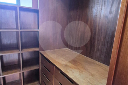 Apartamento à venda ou para alugar com 3 quartos, sendo 2 suítes, em Vila Romana, São Paulo, SP