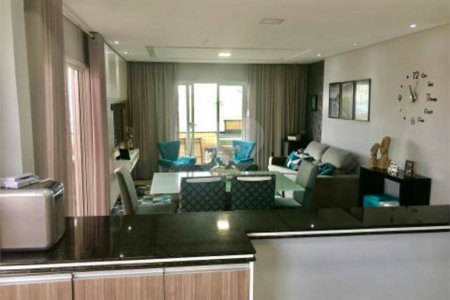 Apartamento à venda com 3 quartos, sendo 1 suíte,  em Assunção, São Bernardo do Campo, SP