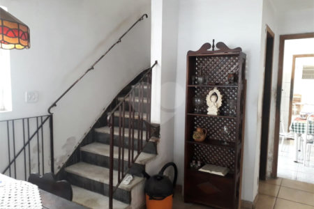 Casa à venda com 3 quartos, sendo 1 suíte,  no condomínio Residencial Cidade Monções, São Paulo - SP