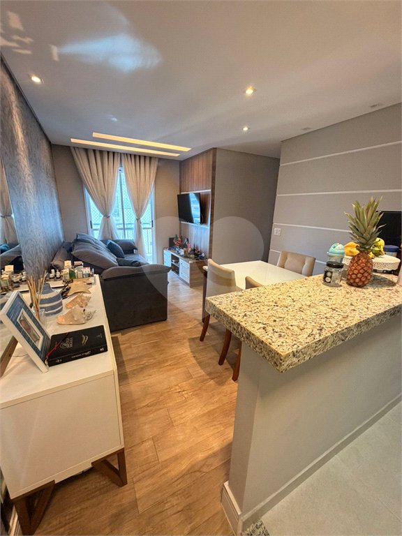 Apartamento à venda com 3 quartos, sendo 1 suíte, em Vila Guilherme, São Paulo, SP