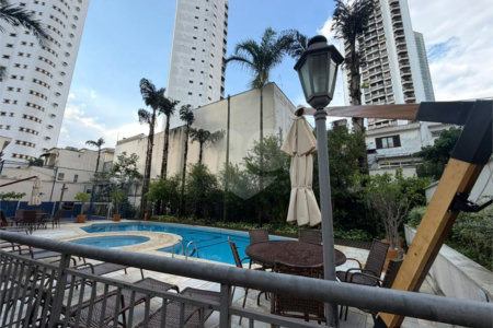 Apartamento à venda com 3 quartos, sendo 1 suíte,  em Vila Regente Feijó, São Paulo, SP