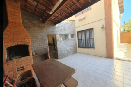 Casa à venda com 3 quartos, sendo 1 suíte,  em Jardim Santa Rosália, Sorocaba, SP