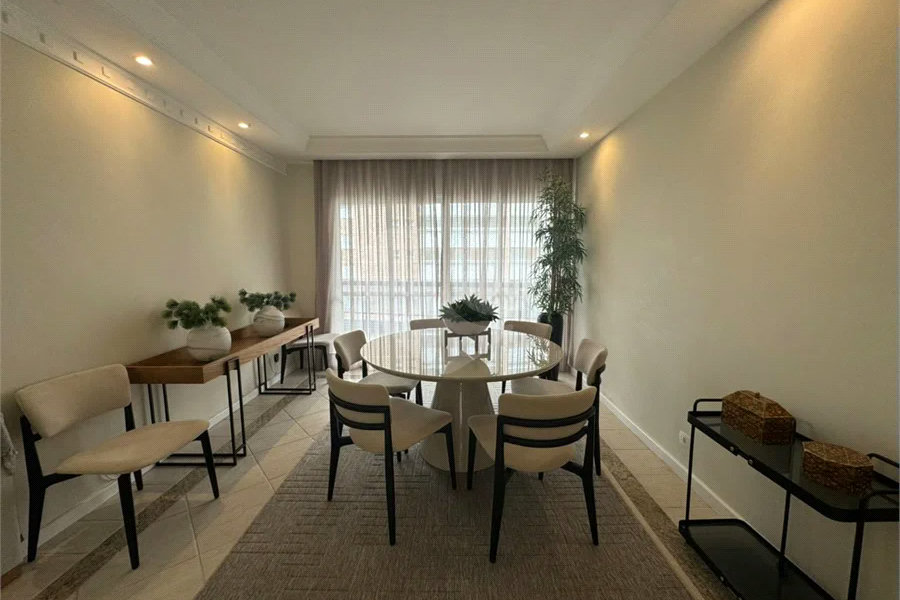 Apartamento à venda com 5 quartos, sendo 4 suítes,  em Riviera de São Lourenço, Bertioga, SP