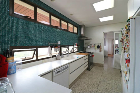 Apartamento à venda com 3 suítes em Vila Suzana, São Paulo, SP