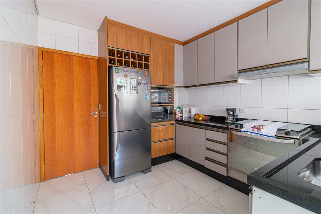 Sobrado à venda com 3 quartos, sendo 1 suíte, em Jardim Prudência, São Paulo, SP