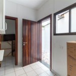 Casa à venda com 4 quartos, sendo 2 suítes, no condomínio Vila das Flores, São Paulo - SP