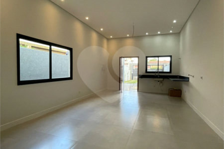 Casa à venda com 3 suítes em Jardim Ipê, Atibaia, SP