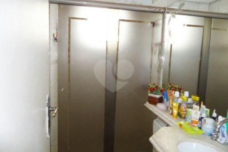 Apartamento à venda com 2 quartos em Vila Mazzei, São Paulo, SP