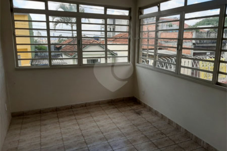 Casa à venda com 3 quartos, sendo 1 suíte,  em Vila Maria Alta, São Paulo, SP