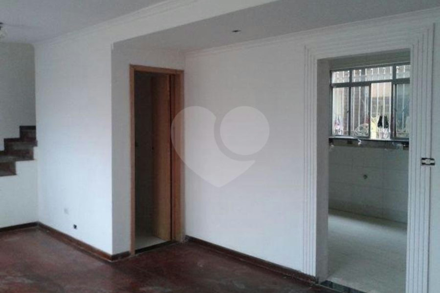 Sobrado à venda com 3 quartos, sendo 1 suíte,  no Brasilândia, São Paulo, SP