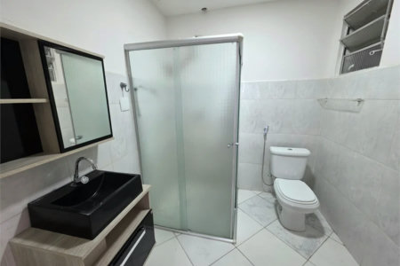 Sobrado à venda com 4 quartos, sendo 1 suíte, em Rio Pequeno, São Paulo, SP