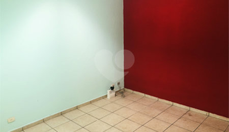 Sobrado à venda com 4 quartos, sendo 1 suíte, em Santana, São Paulo, SP