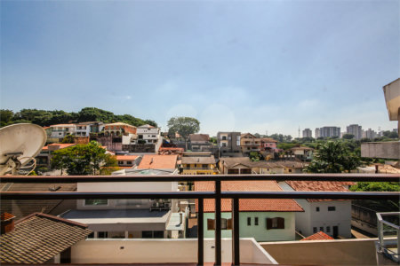 Casa à venda com 4 quartos, sendo 3 suítes, em City América, São Paulo, SP
