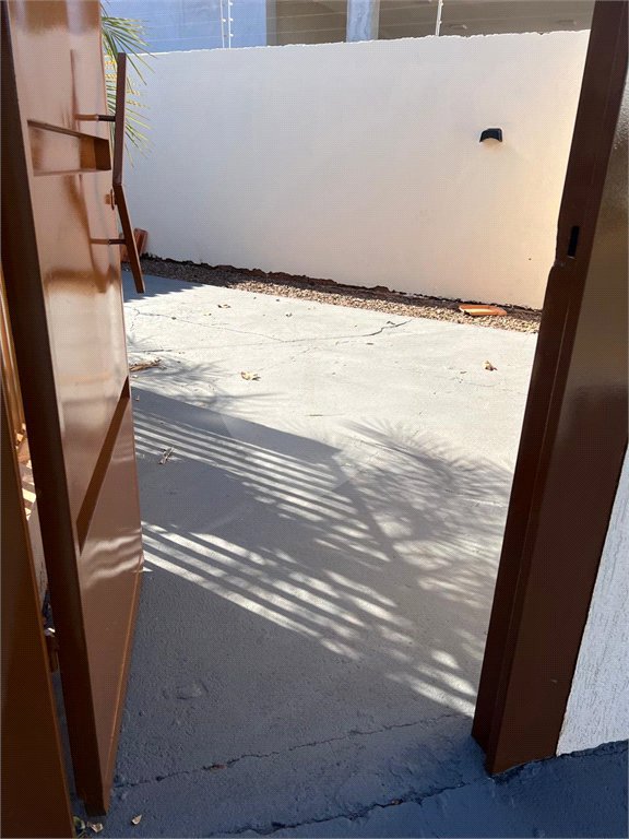 Casa à venda com 3 quartos, sendo 1 suíte, em Ipê, Três Lagoas, MS
