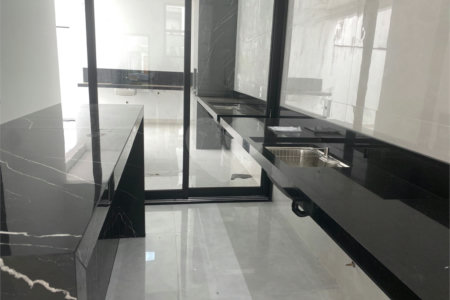 Casa à venda com 3 quartos, sendo 1 suíte, no condomínio Horto Florestal Villagio, Sorocaba - SP