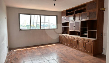 Apartamento à venda com 3 quartos, sendo 1 suíte,  em Jardim Franca, São Paulo, SP