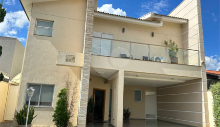 Sobrado à venda com 4 quartos, sendo 3 suítes,  em Jardim Residencial Maggiore, Araraquara, SP