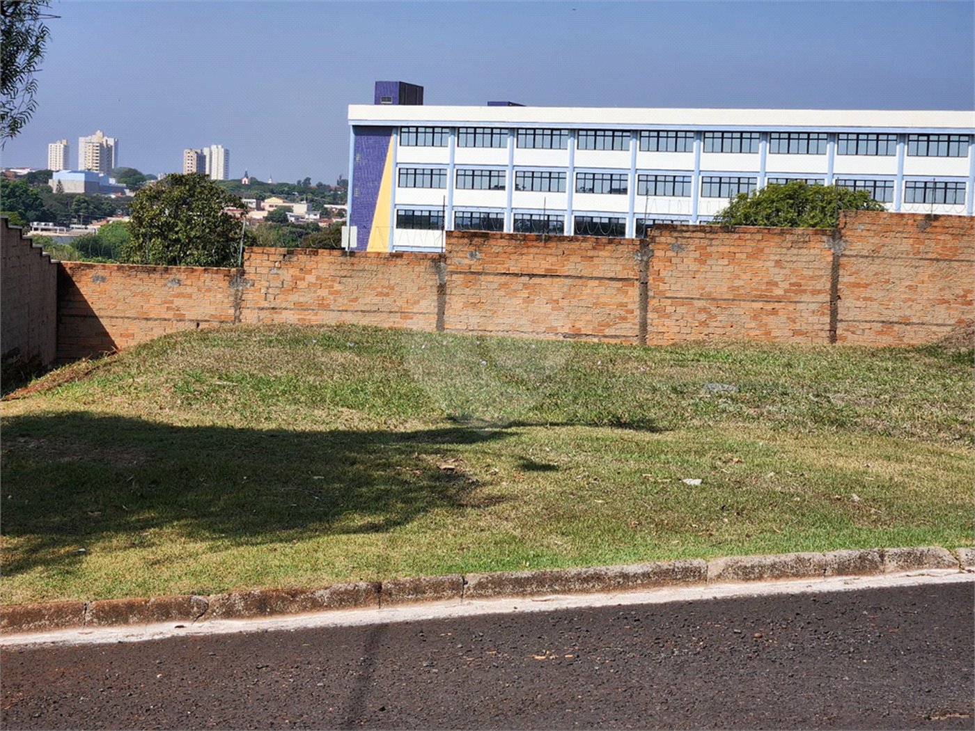 Terreno à venda em Altos do Jaraguá, Araraquara, SP