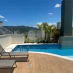 Apartamento à venda ou para alugar com 2 suítes em Itacorubi, Florianópolis, SC