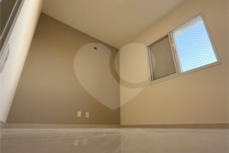 Apartamento para alugar com 2 quartos, sendo 1 suíte,  em Vila Suissa, Mogi das Cruzes, SP