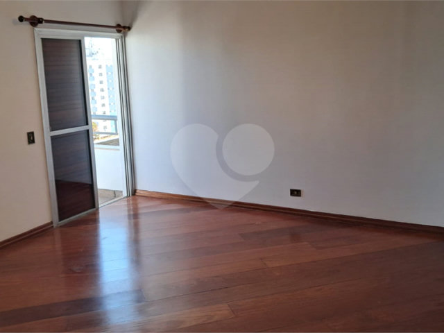Apartamento para alugar com 2 quartos, sendo 1 suíte,  em Alto da Boa Vista, São Paulo, SP