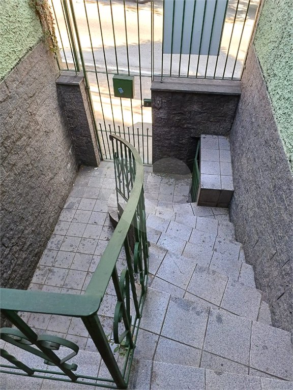 Casa Térrea à venda com 6 quartos em Vila Gustavo, São Paulo, SP