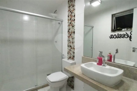 Cobertura à venda com 3 suítes em Braga, Cabo Frio, RJ