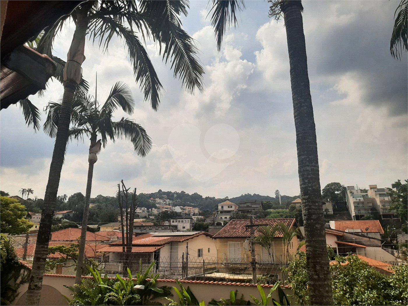 Casa à venda com 3 quartos, sendo 1 suíte, no condomínio Cantareira Park, São Paulo - SP
