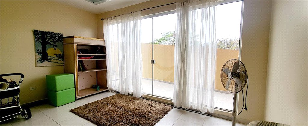 Chácara à venda com 3 quartos, sendo 1 suíte,  em Jardim Estância Brasil, Atibaia, SP