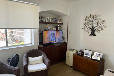 Apartamento à venda com 3 quartos, sendo 1 suíte,  em Itaim Bibi, São Paulo, SP