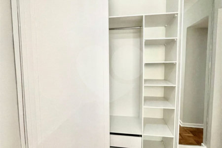 Apartamento à venda com 3 quartos em Cerqueira César, São Paulo, SP