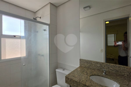 Apartamento à venda com 2 quartos, sendo 1 suíte, em Vila Amélia, Ribeirão Preto, SP