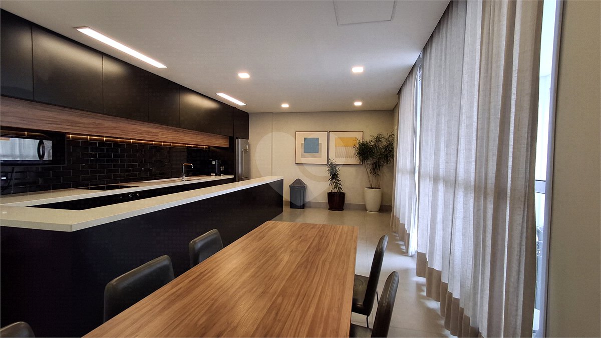 Apartamento para alugar com 2 quartos, sendo 1 suíte, em Alto da Boa Vista, São Paulo, SP