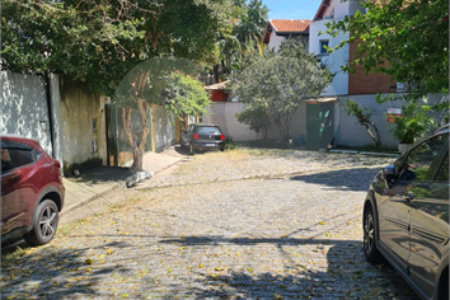 Sobrado à venda com 3 quartos, sendo 1 suíte, em Jardim Petrópolis, São Paulo, SP