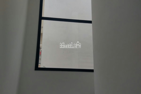 Sobrado à venda ou para alugar com 3 suítes em Jardim do Lago, Atibaia, SP