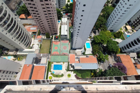 Apartamento à venda com 4 suítes em Moema, São Paulo, SP