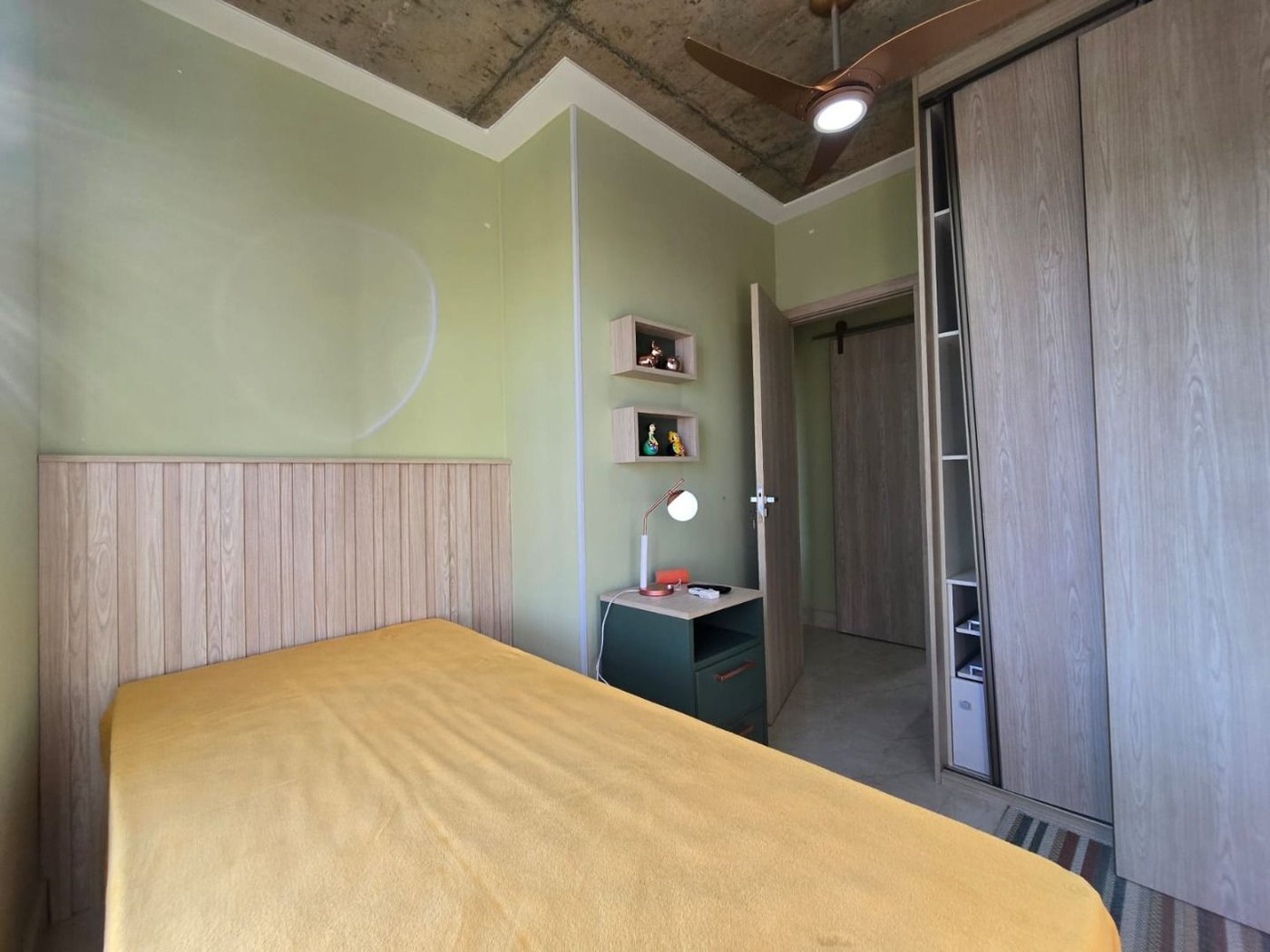 Apartamento com 2 dormitórios à venda, 74 m² por R$ 1.010.000,00 - Embaré - Santos/SP
