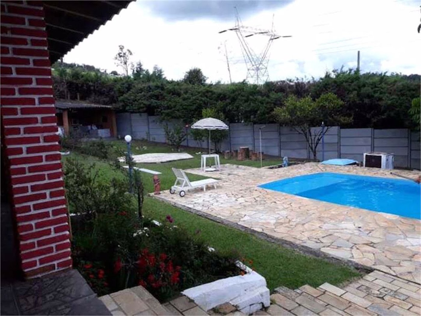 Casa com 3 dormitórios à venda, 276 m² por R$ 700.000,00 - Vitória Régia - Atibaia/SP