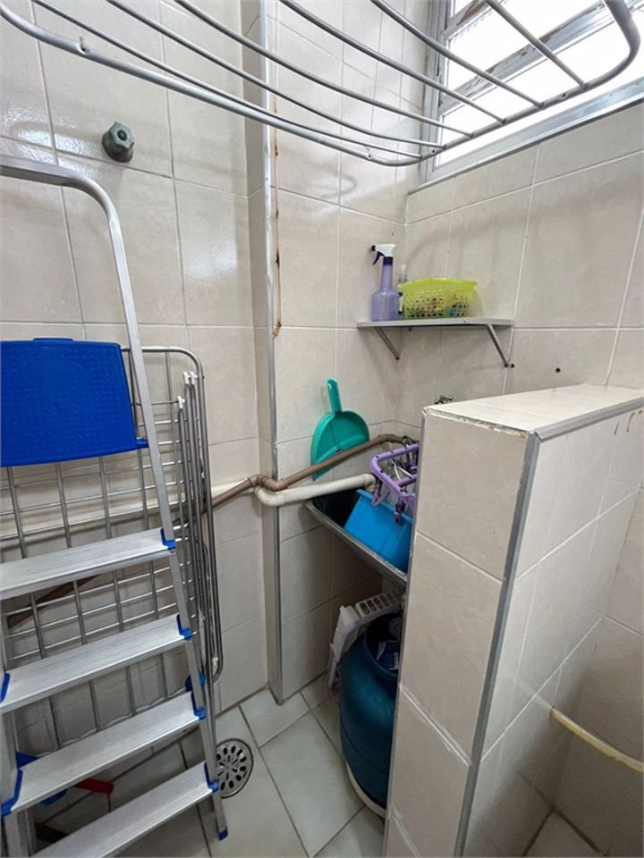 Apartamento de 1 Dormitório na Quadra da Praia das Pitangueiras – Localização Privilegiada!