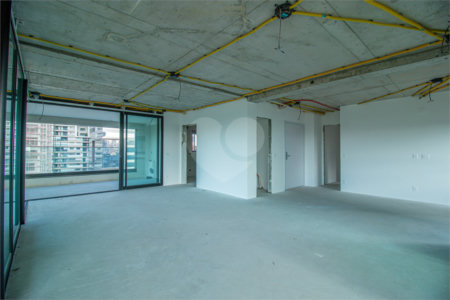 Apartamento à venda com 4 suítes em Moema, São Paulo, SP