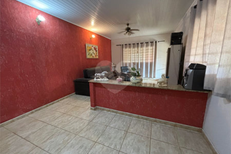 Chácara à venda com 3 quartos em Vila Sottemo, Itapetininga, SP