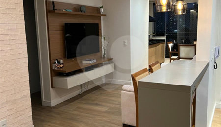 Apartamento à venda com 2 quartos, sendo 1 suíte,  em Santo Amaro, São Paulo, SP