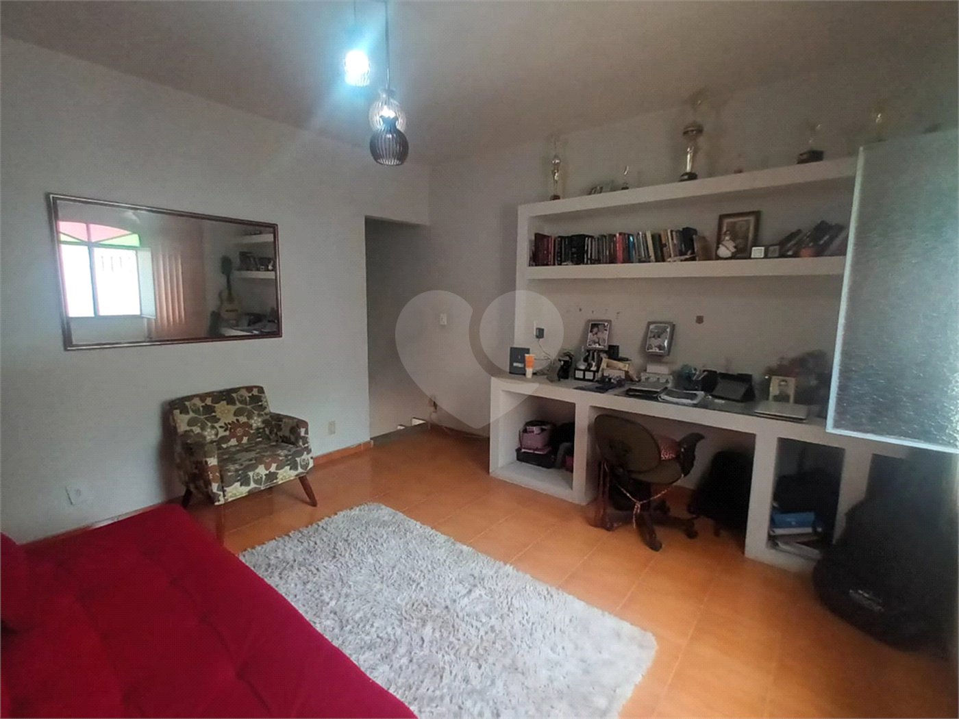 Casa à venda com 2 quartos, sendo 1 suíte, no condomínio Parque Central, Rio de Janeiro - RJ