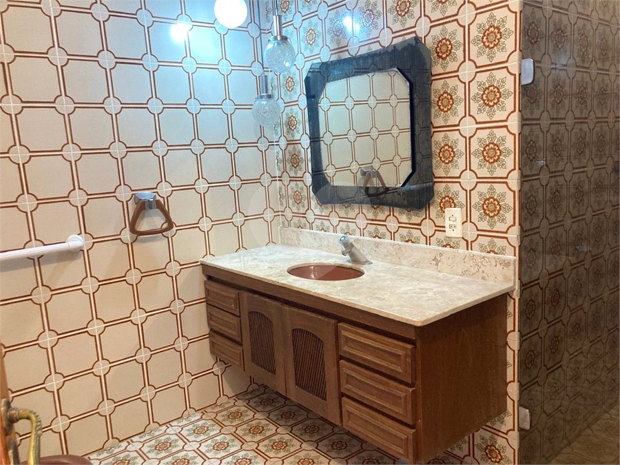 Sobrado para alugar com 4 quartos, sendo 2 suítes, em Alto da Boa Vista, São Paulo, SP