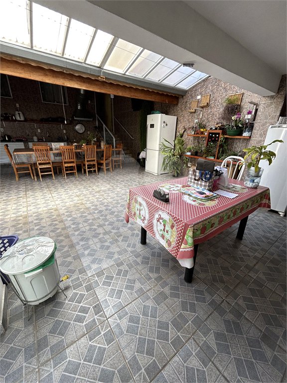 Sobrado à venda com 3 quartos em Tremembé, São Paulo, SP