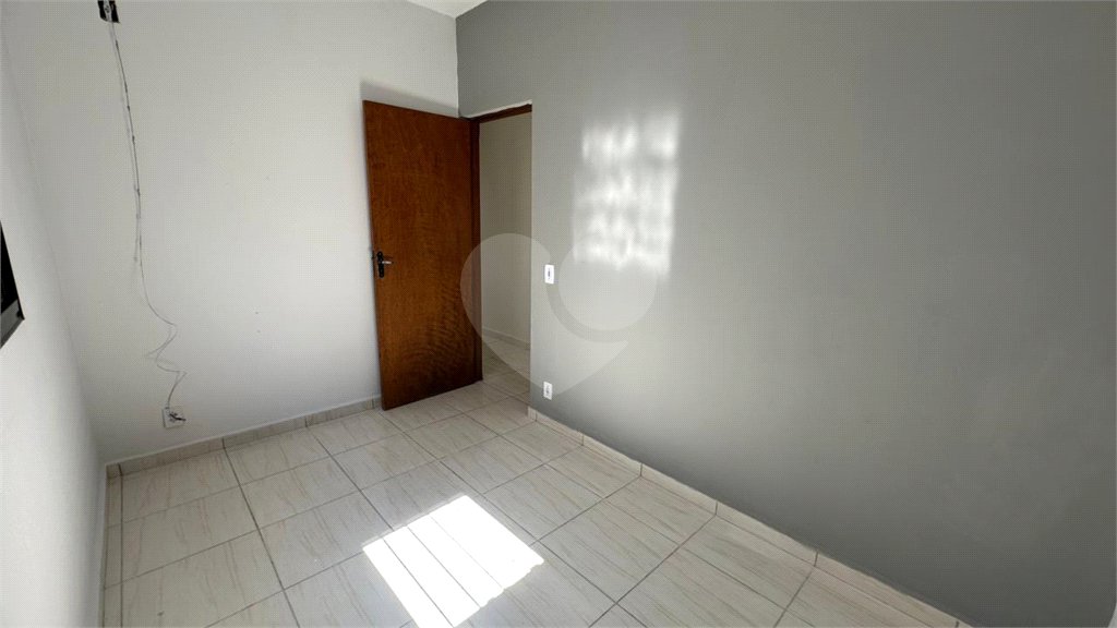 Casa à venda com 2 quartos em Vila Nastri, Itapetininga, SP