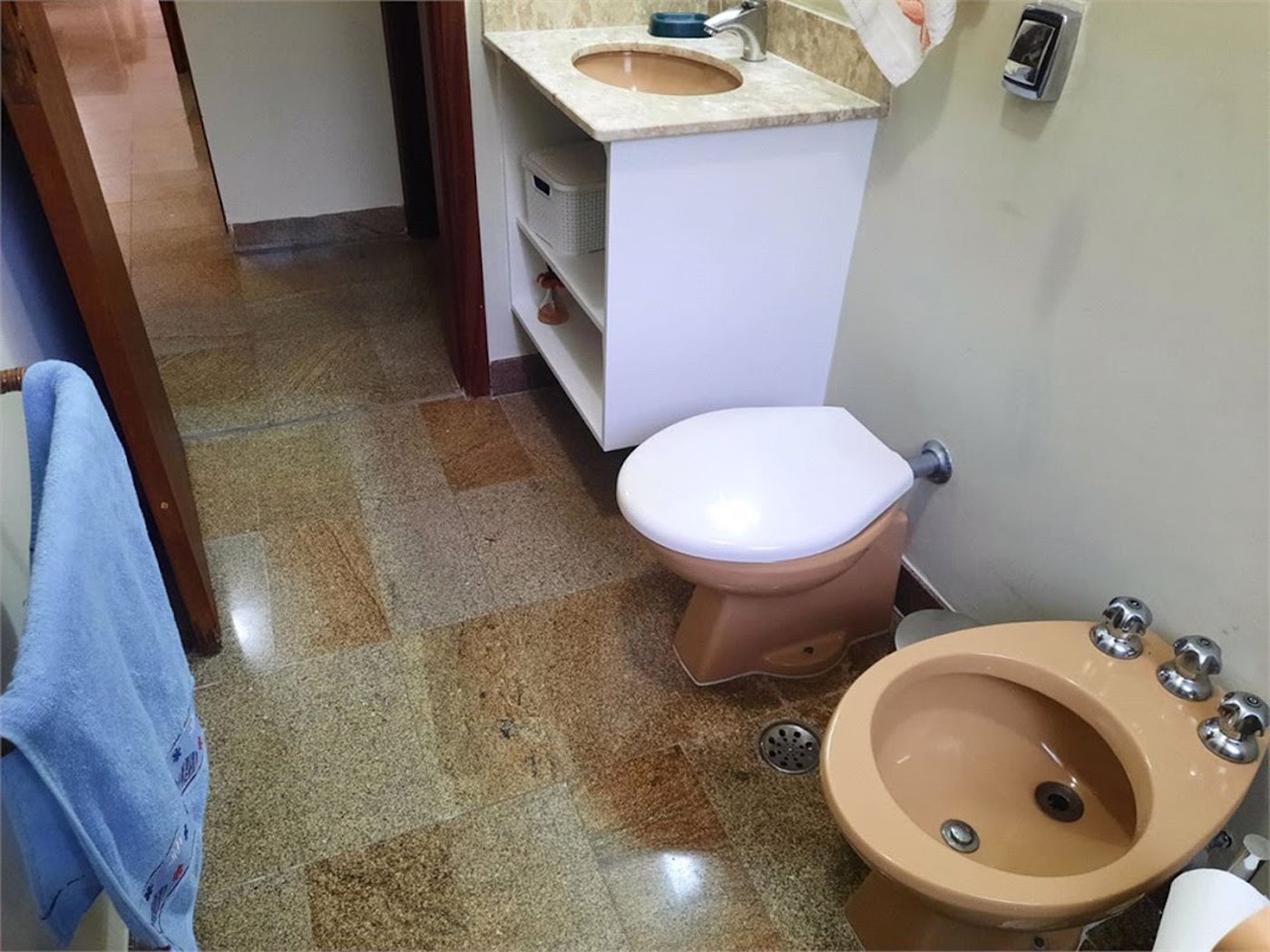 Apartamento à venda, 104 m² por R$ 440.000,00 - Jardim das Conchas - Guarujá/SP