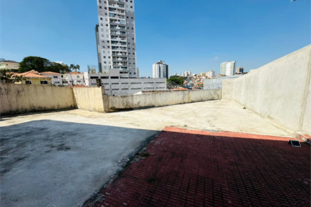 Casa à venda com 4 quartos, sendo 2 suítes,  em Vila Galvão, Guarulhos, SP