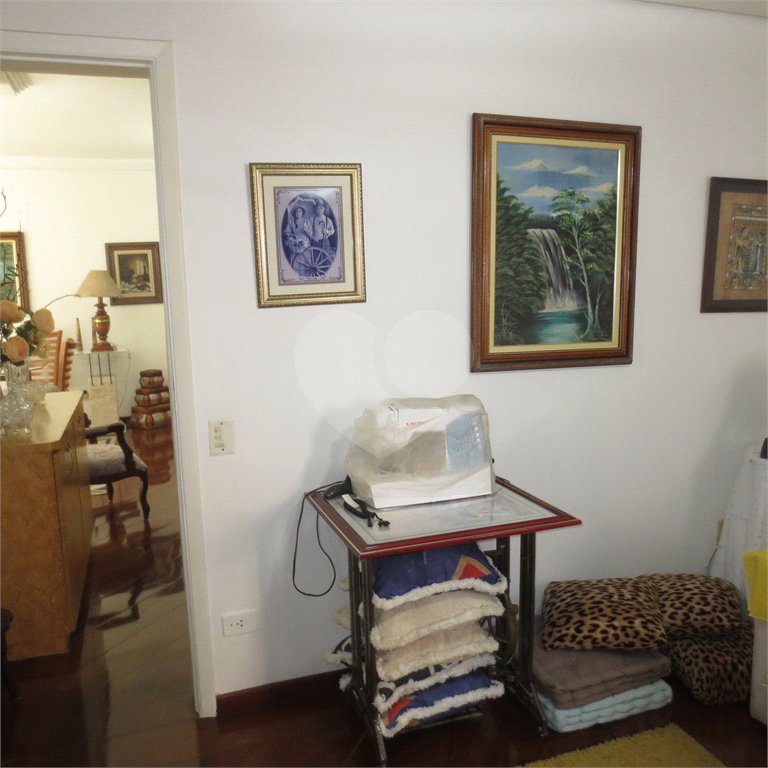 Apartamento à venda com 4 quartos, sendo 1 suíte, em Chácara Inglesa, São Paulo, SP